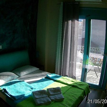 Kostas Family Rooms Stavros  Exterior foto
